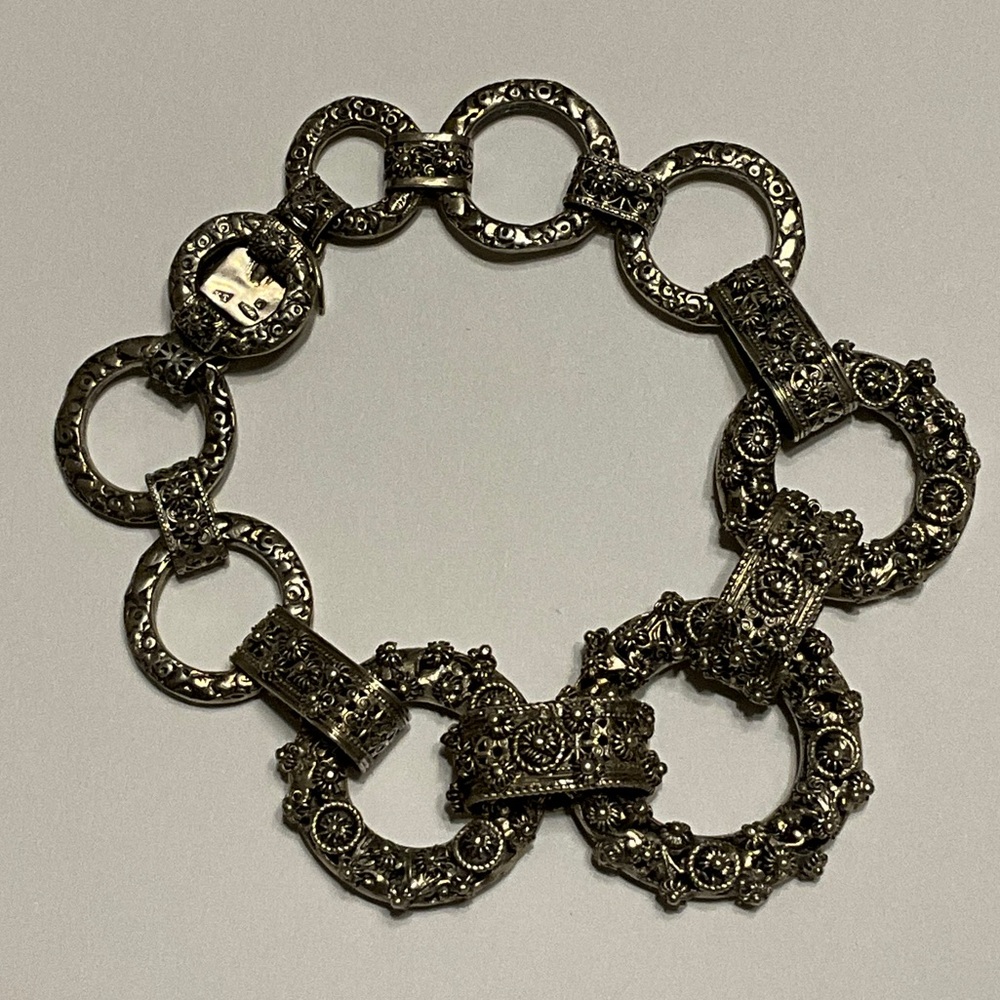 Bali Sterling Silver Intricate Women's Bracelet